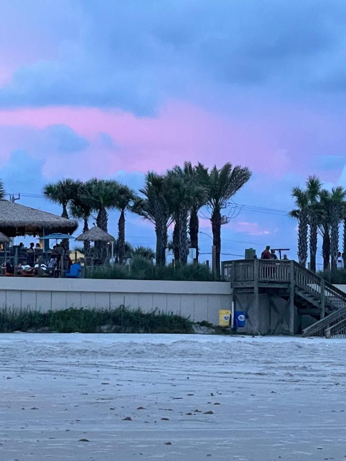 Oceanside Escape Aparthotel Daytona Beach Exterior photo